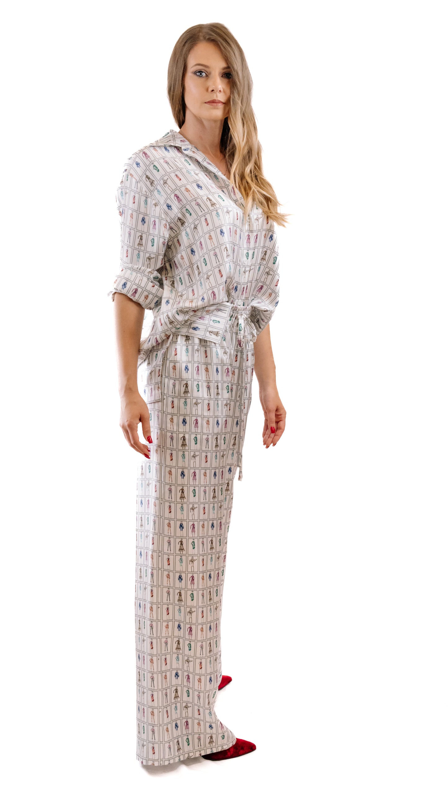 Traje de mujer "Patrones Lila"
