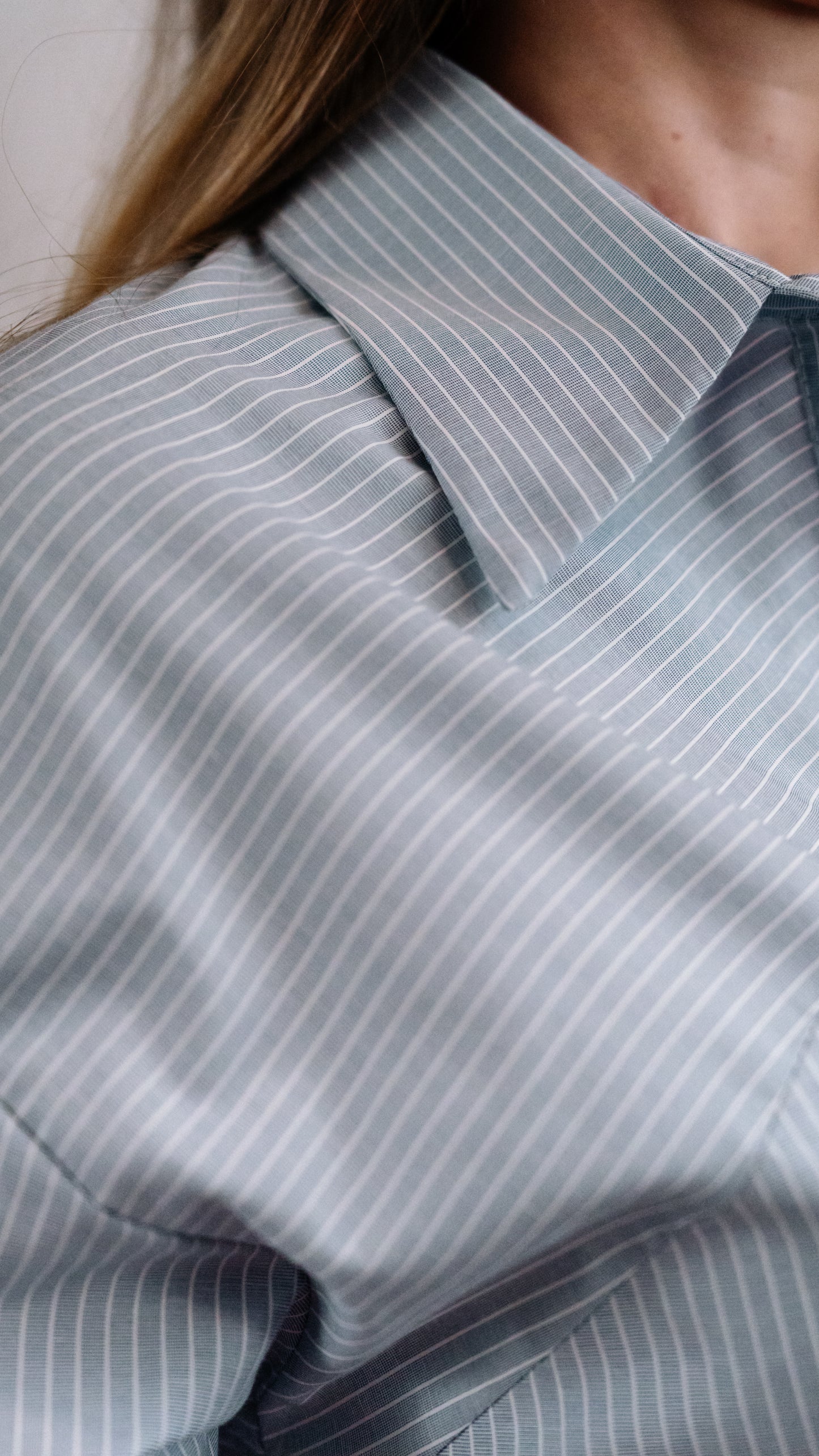 Traje de mujer "Patrones Lila"