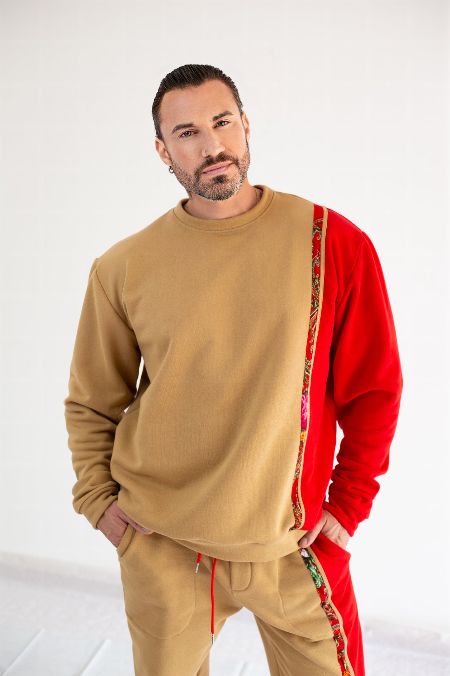 Traje de hombre "Beige con rojo"