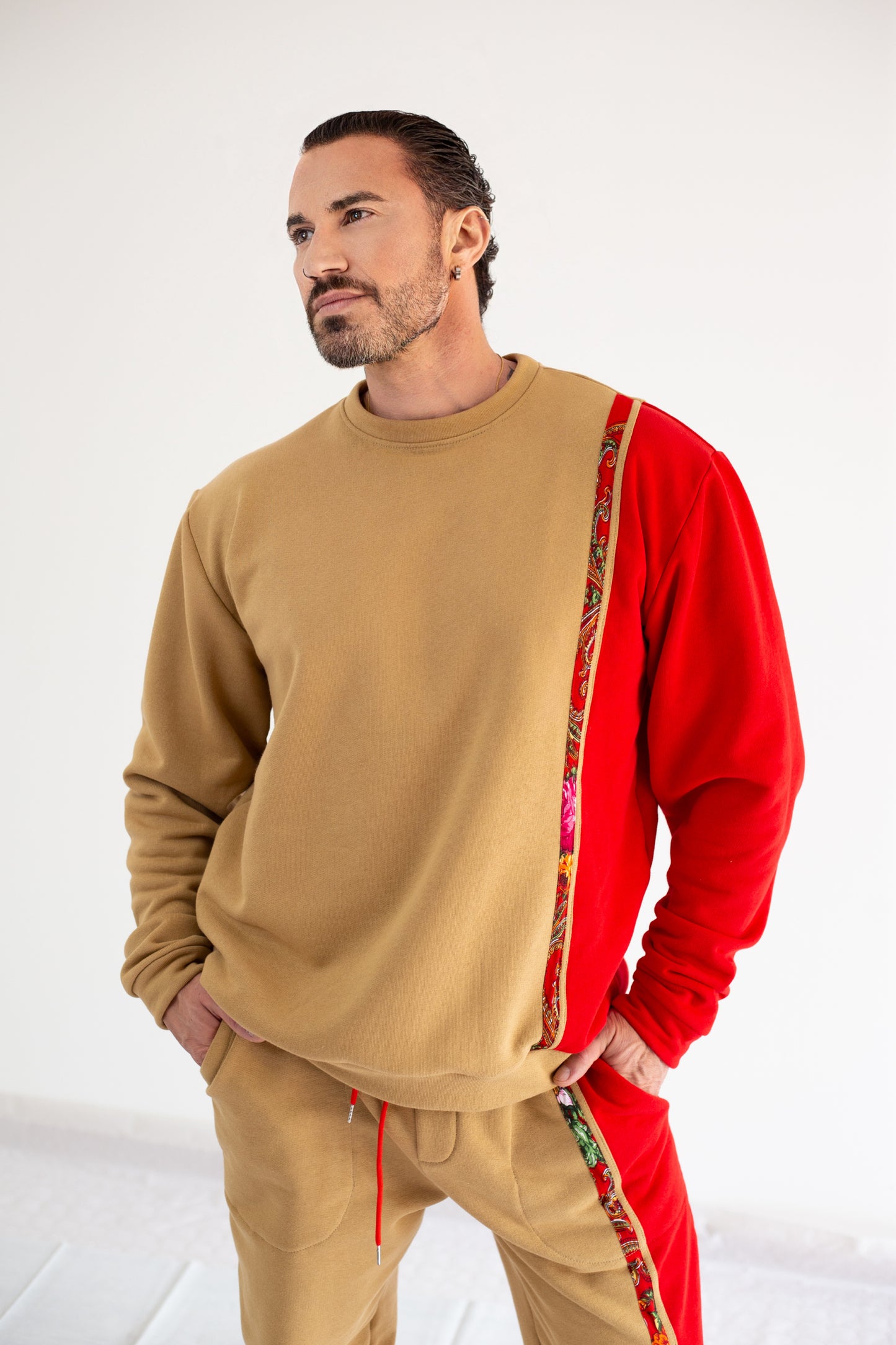 Traje de hombre "Beige con rojo"