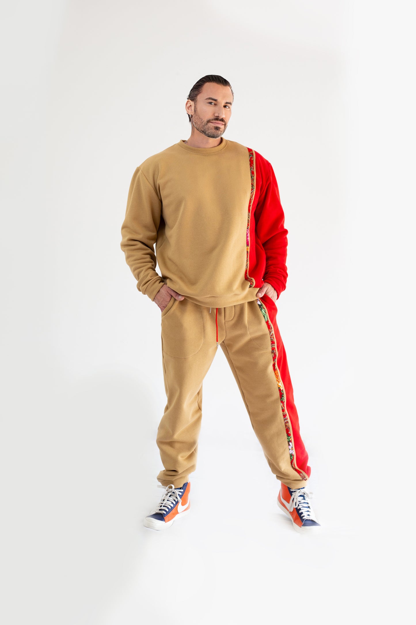 Traje de hombre "Beige con rojo"